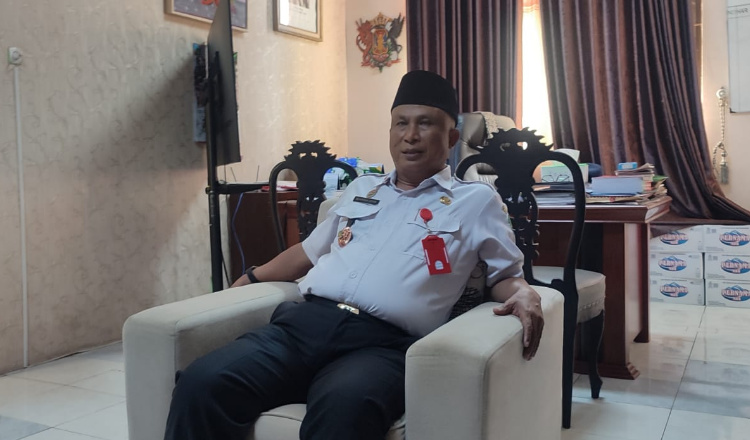 Guru di Sumenep Tak Boleh Main TikTok saat Jam Ngajar, Disdik Pastikan Pelanggar Bakal Ditindak Tegas